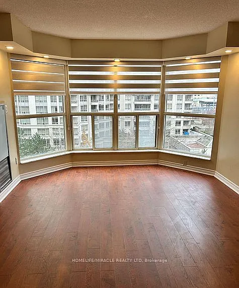325 Webb Dr #808 — Photo 3