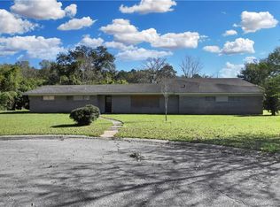 117 Greenwood Dr, Jennings, LA 70546