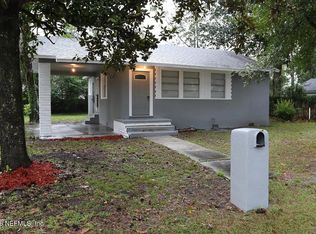 9061 MONROE Avenue, Jacksonville, FL 32208