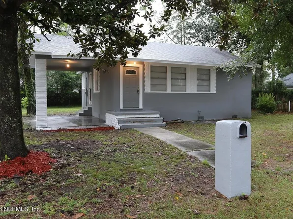 9061 MONROE Avenue, Jacksonville, FL 32208