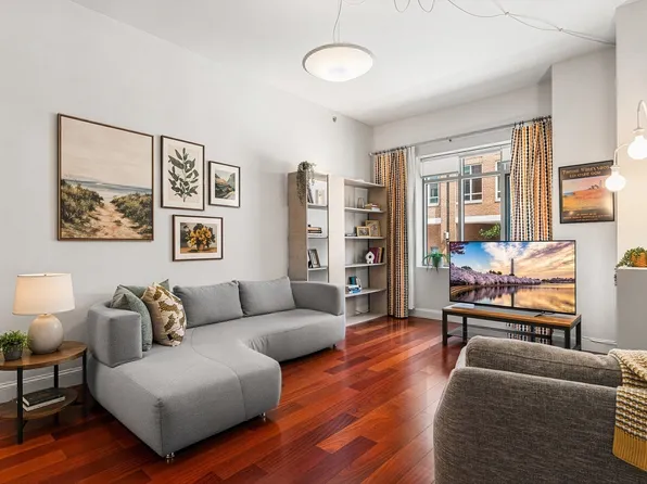 17 Otis St Unit 105, Cambridge, MA 02141
