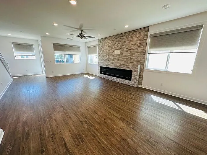 1835 Vesta Dr — Photo 10