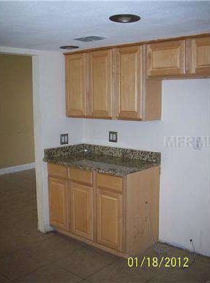 3rd image of 1335 N Marcy Dr
