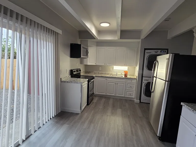 8914 12th St NE — Photo 5