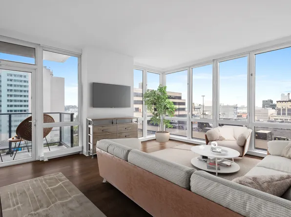 605 West 42nd Street image 1 of 13