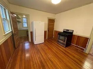 53 Robinson St FLOOR 2, Dorchester, MA 02122