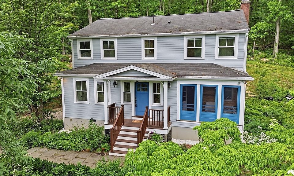 1st image of 39 Ethan Allen Dr
