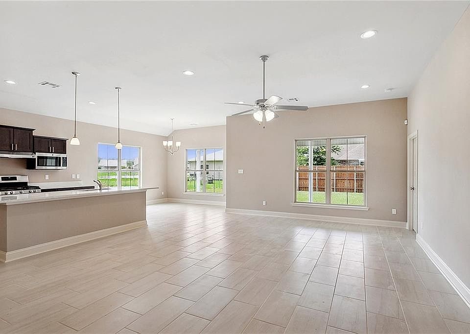 2628 Greenville Dr, Marrero, LA 70072 MLS 2395954 Zillow