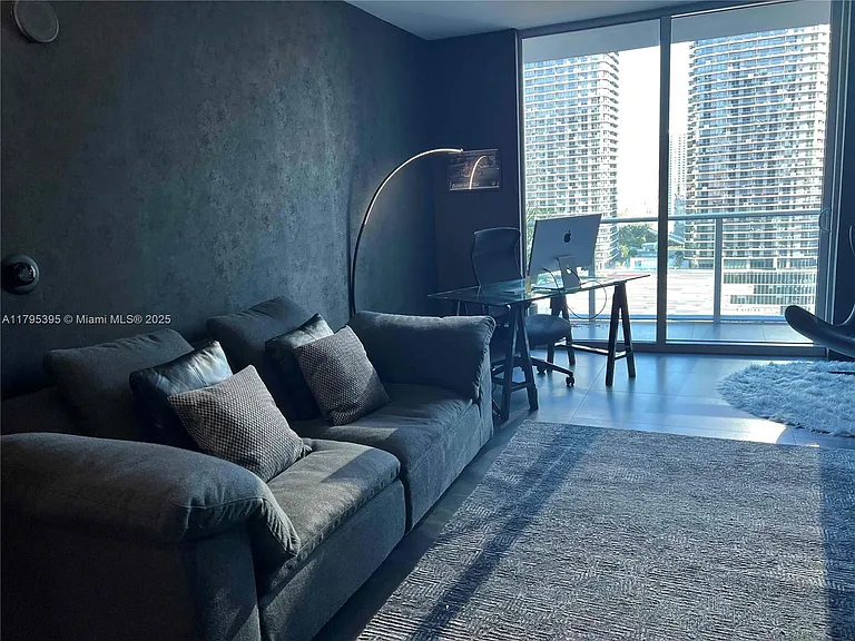 1100 S Miami Ave #2107 — Photo 14