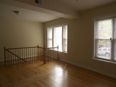 3rd image of 4703 N Malden St #1