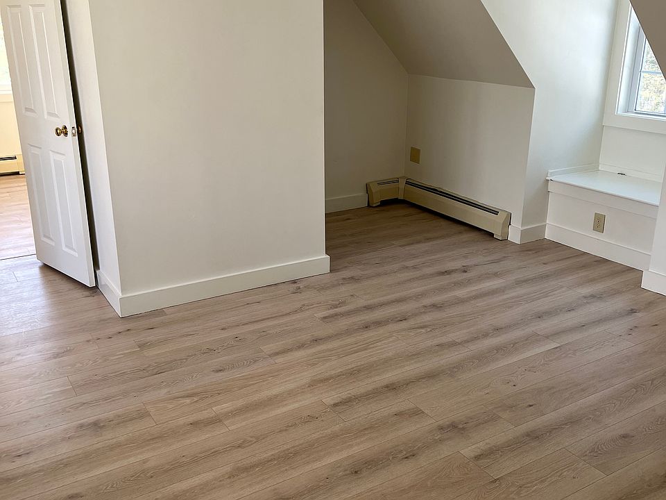 Living room area viewed from kitchen