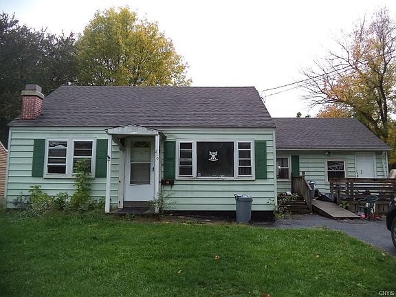 2nd image of 210 Brookside Dr