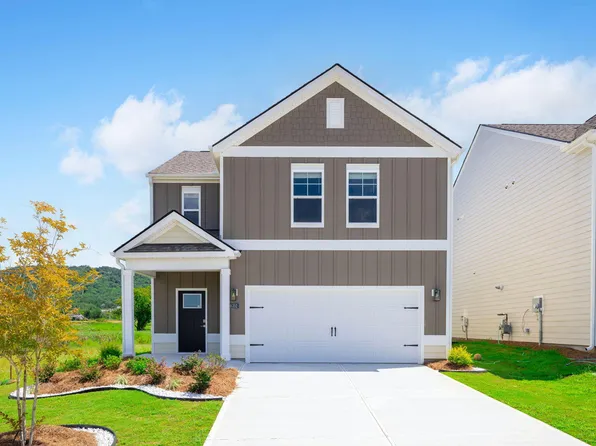 8352 Bright Water Dr, Ooltewah, TN 37363