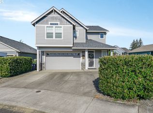 860 SE Pineview Ct, Estacada, OR 97023