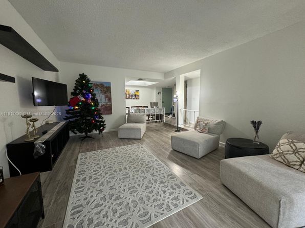 3730 Inverrary Dr APT 3U