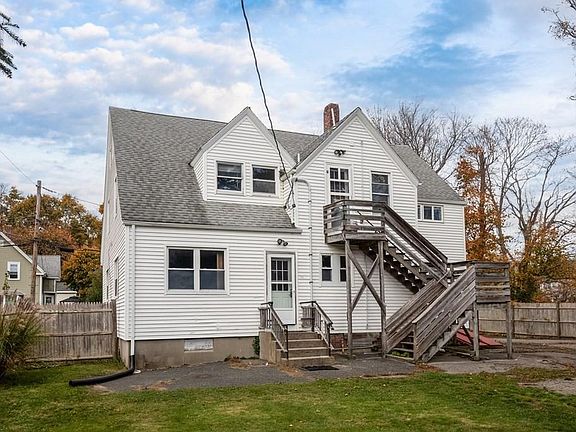 4th image of 16 Forest Ave