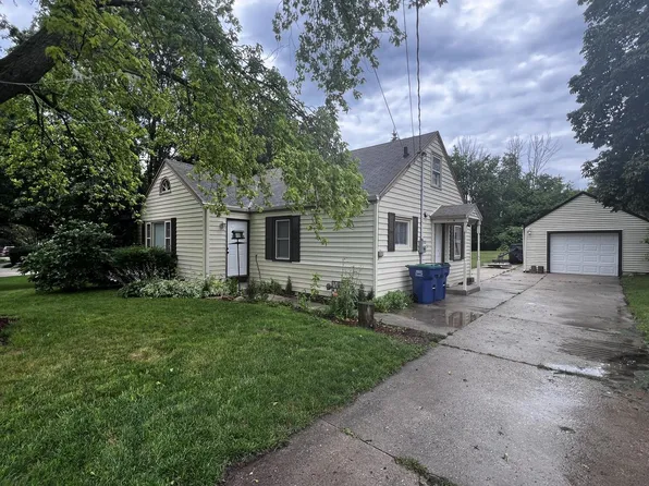 924 Fredonia AVENUE, Fredonia, WI 53021