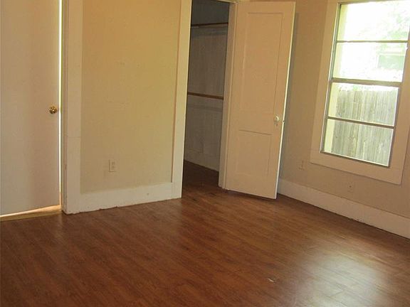 5th image of 1347 Jeanette St