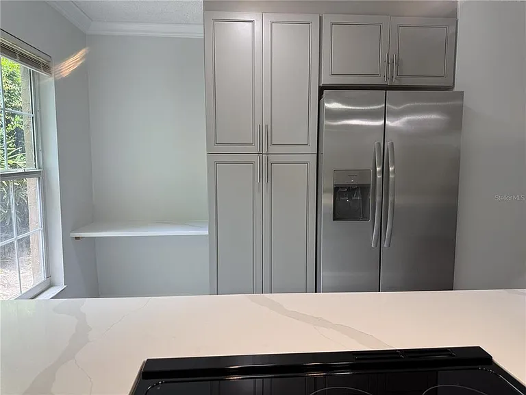 726 Edgewater Dr #2 — Photo 11