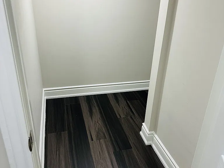 305 Sedgewood St — Photo 13