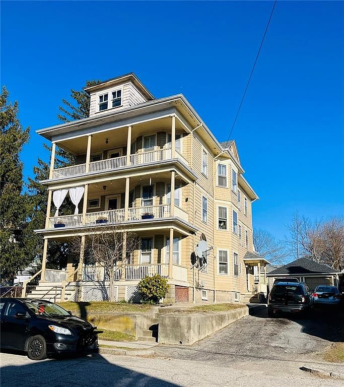 5860 7th St, East Providence, RI 02914 Zillow