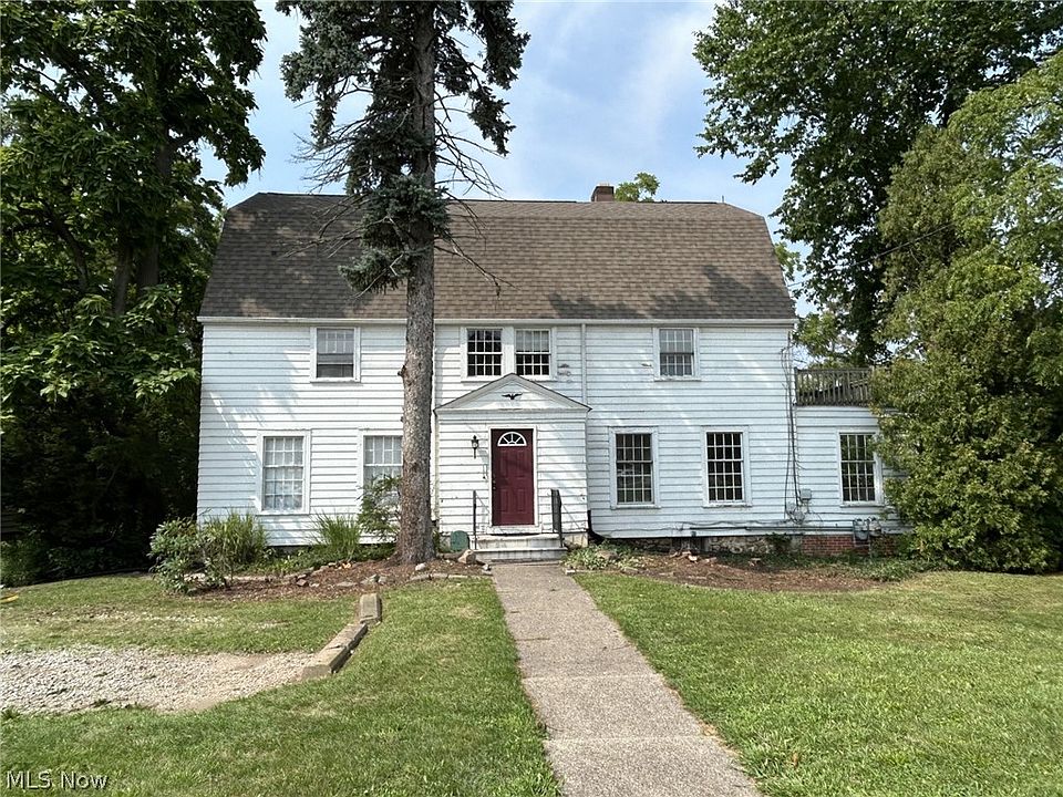 1st image of 26050 Detroit Rd