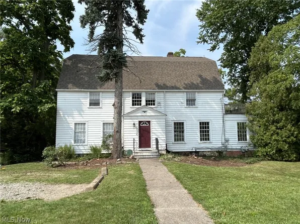 26050 Detroit Rd, Westlake, OH 44145