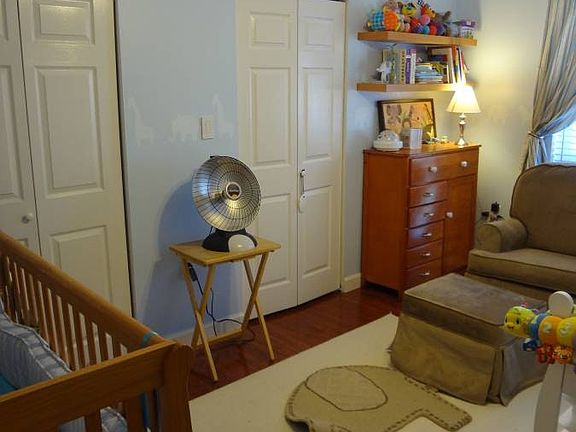 4th image of 5612 Bloomfield Dr APT T3