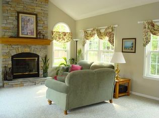 7871 Stonehurst Dr, Dublin, OH 43016