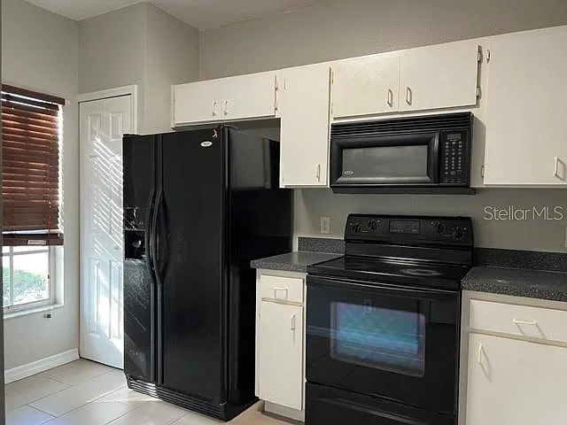 2 bed, 2.5 bath, 1110 sqft, $1,895 — Photo 3