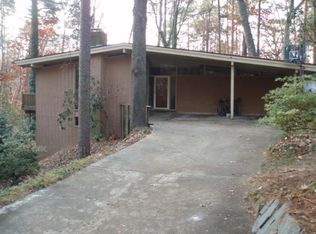 2005 Hillock Dr, Raleigh, NC 27612