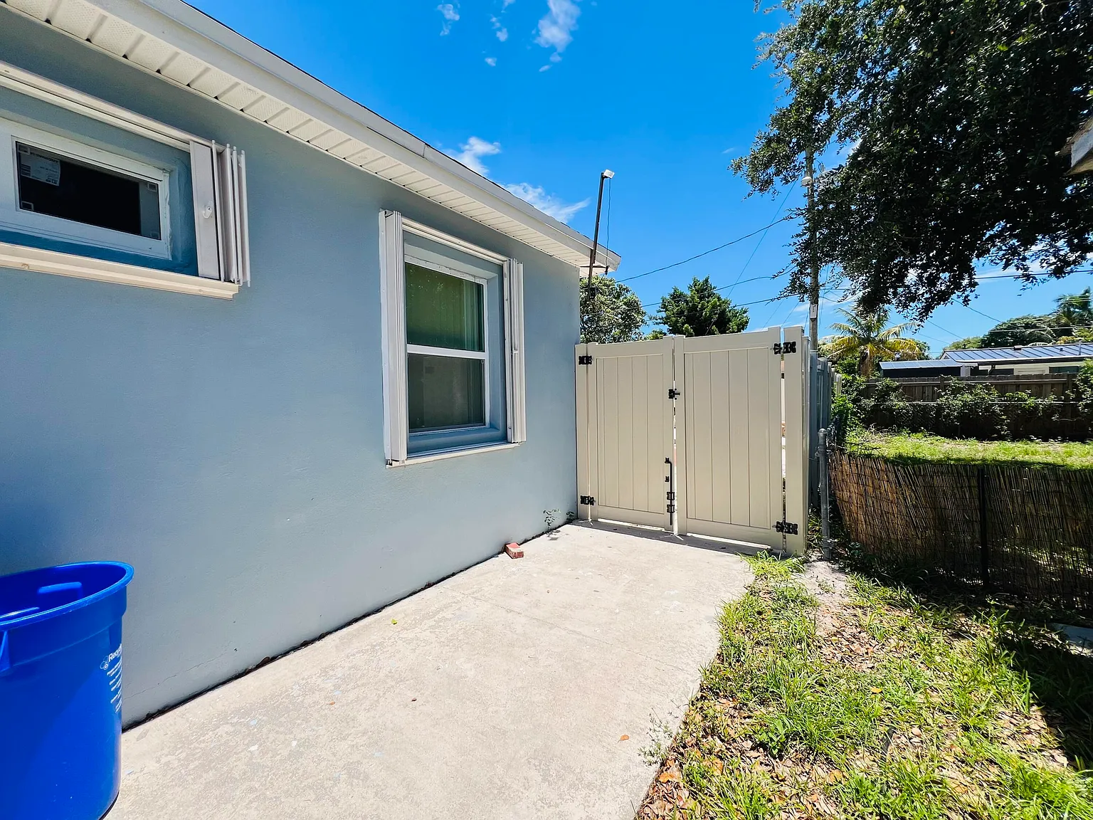 1 bed, 1.0 bath, 650 sqft, $1,500 — Photo 2