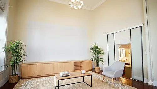 124 Almy St #1A Photo 1