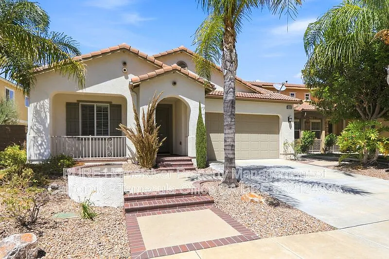 3 bed, 3.0 bath, 2374 sqft, $3,695 — Photo 1