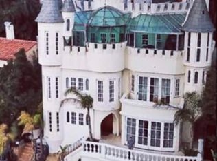 2062 Ivar Ave, Los Angeles, CA 90068