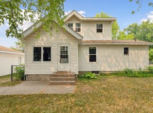 9216 Ryan Pl, Lexington, MN 55014