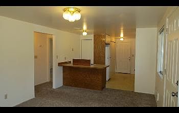 5th image of 19904 Linden Ave N