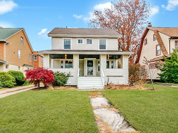 1589 Clarence Ave, Lakewood, OH 44107