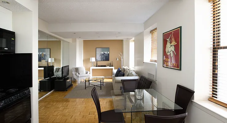 Rented by Upton Realty Group | media 32