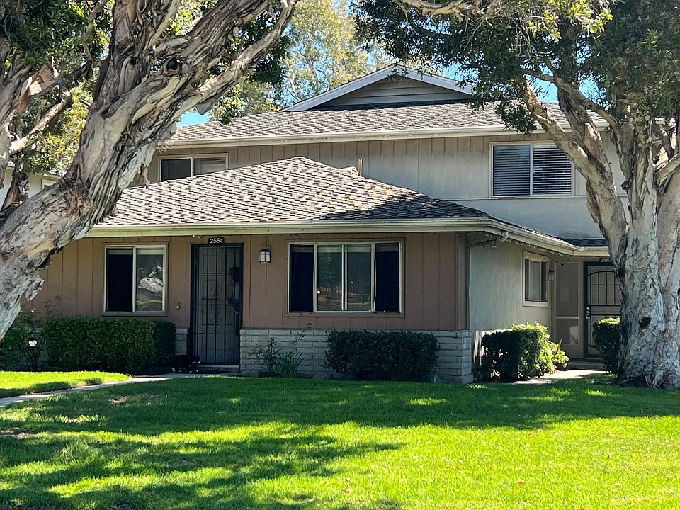 1st image of 2562 Victoria Ave