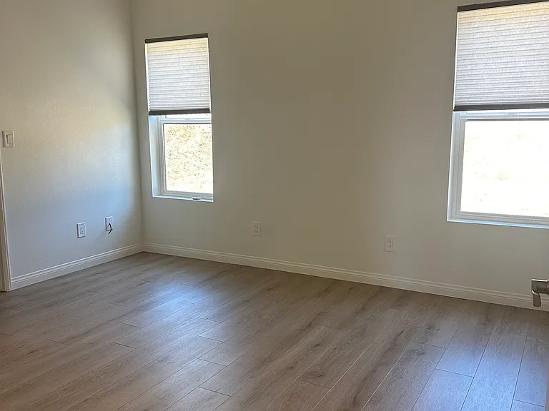 42700 Calle Capistrano — Photo 10