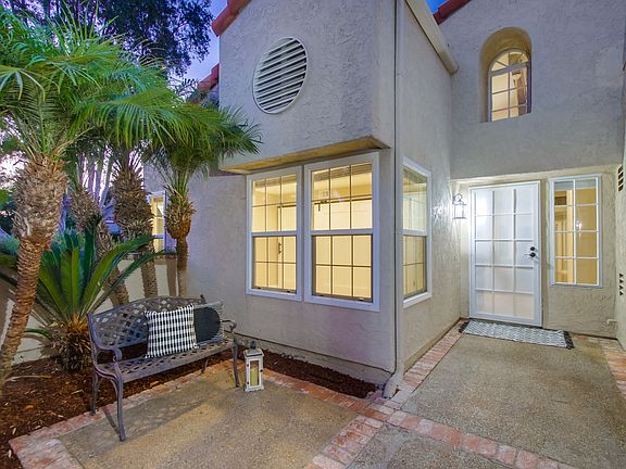 3rd image of 12566 Calle Tamega Unit 108