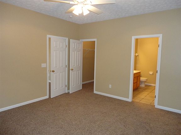 5th image of 9748 Olde Park Dr