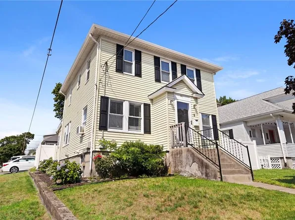 91 Mason Ave, Cranston, RI 02910