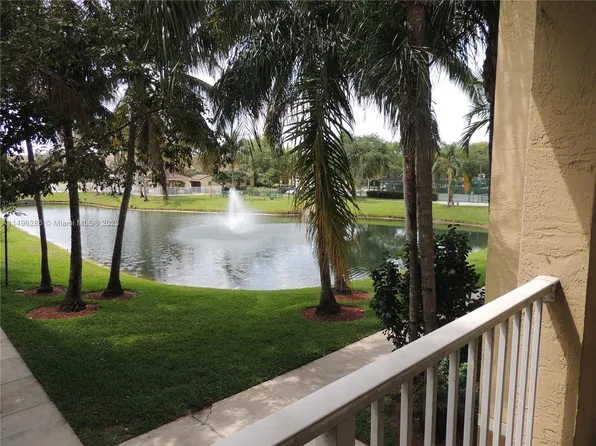 2600 S University Dr APT 214, Fort Lauderdale, FL 33328