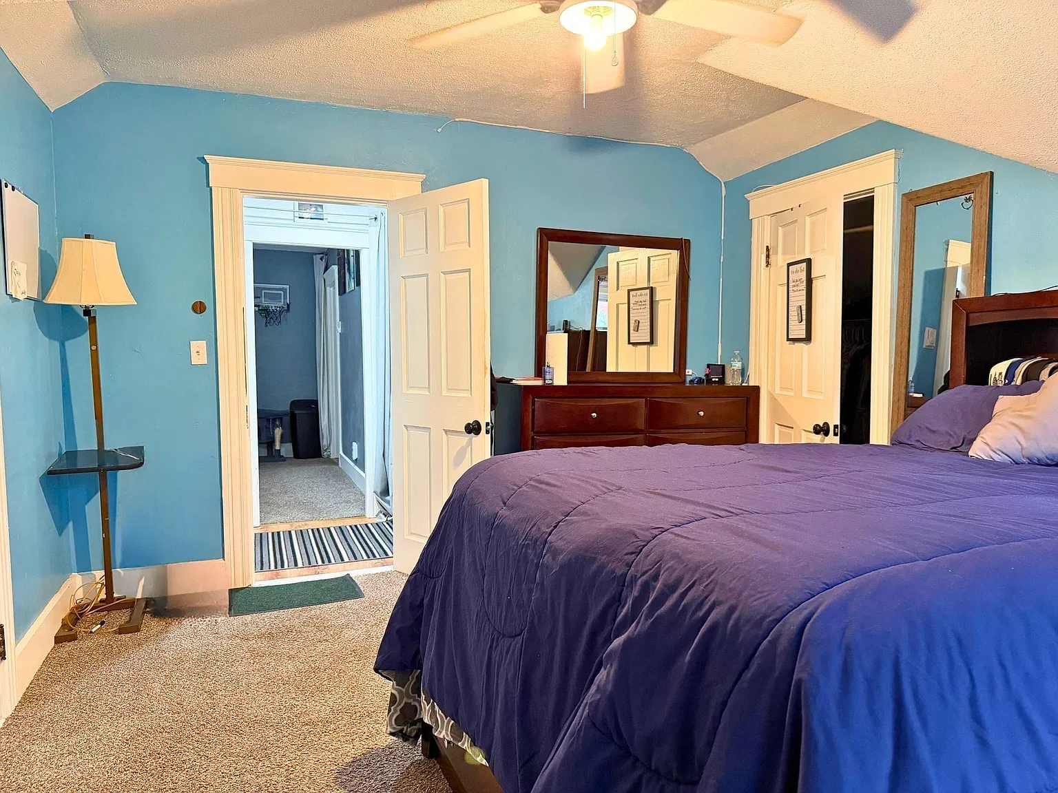 2 bed, 900 sqft, $1,500 — Photo 3