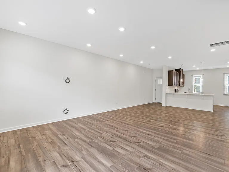 3063 Spline Cir — Photo 9