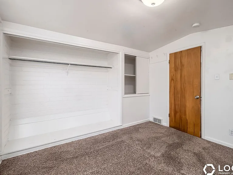 1180 E 560 N — Photo 19