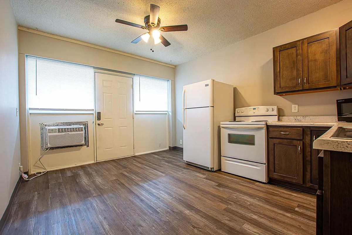 Building Photo - 11501 Richland Dr