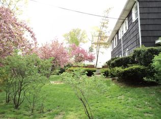 3 Dehart Ave, Dover, NJ 07801